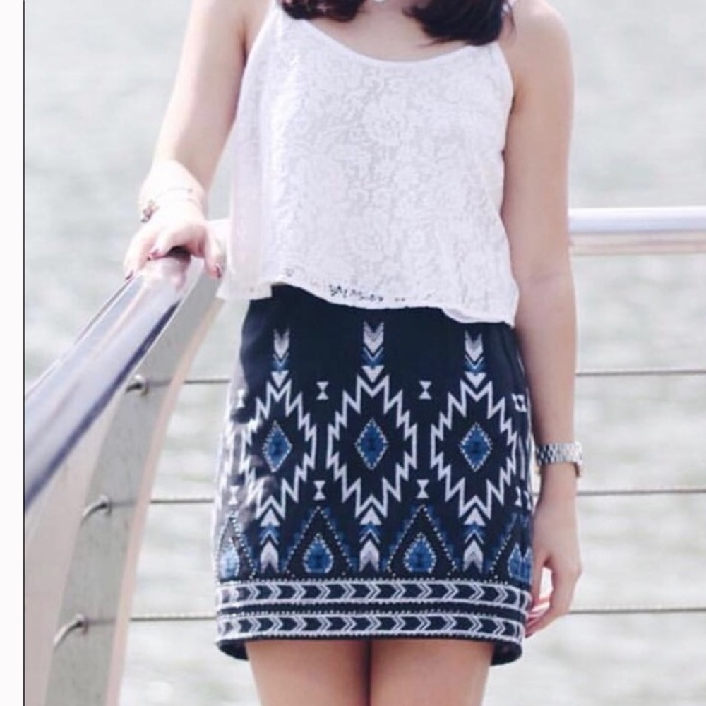 🟢3/$25| H&M | Aztec Rhinestone Embellished Skirt